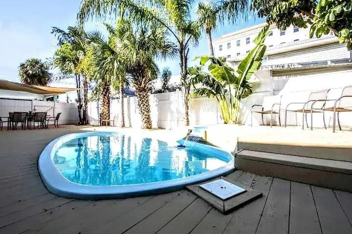Cambria House By Beachhousefl Clearwater Beach Holiday home